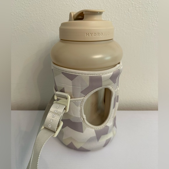 NWT Hydrojug Pro and Sleeve - Picture 3 of 4